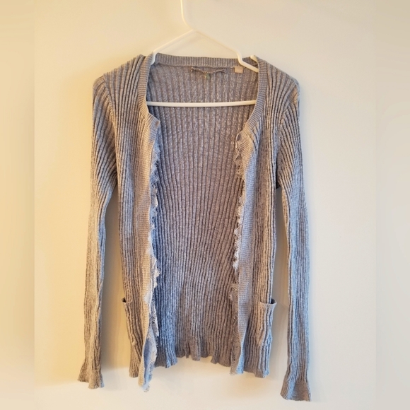 Cardigan - Picture 1 of 8